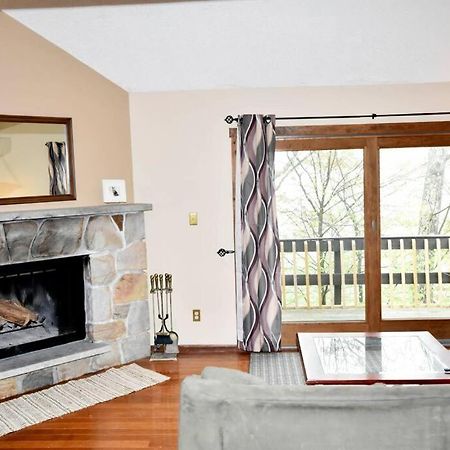 3-Bedroom Vacation Home Steps To Camelback Ski Area Ski-In Ski-Out Crescent Lake Exteriér fotografie