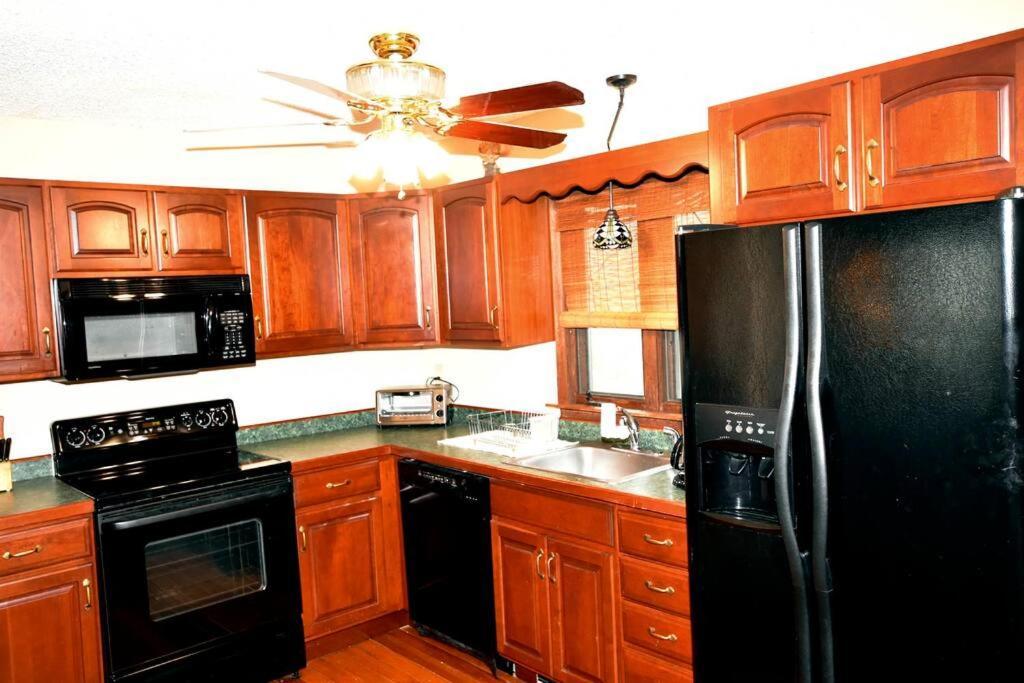 3-Bedroom Vacation Home Steps To Camelback Ski Area Ski-In Ski-Out Crescent Lake Exteriér fotografie