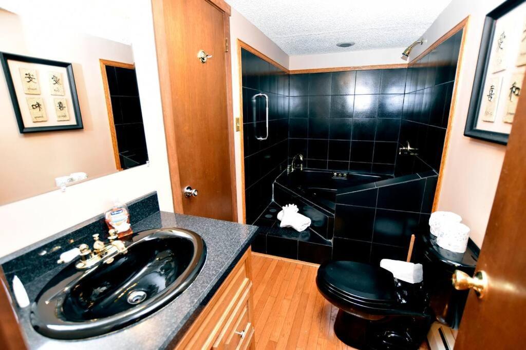3-Bedroom Vacation Home Steps To Camelback Ski Area Ski-In Ski-Out Crescent Lake Exteriér fotografie