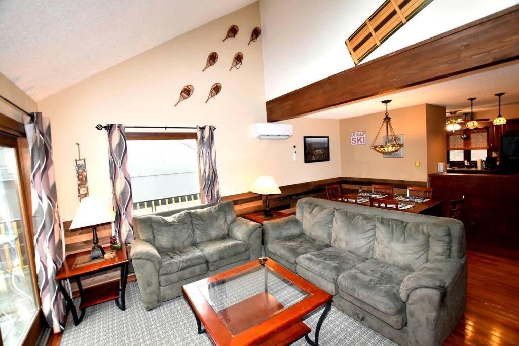 3-Bedroom Vacation Home Steps To Camelback Ski Area Ski-In Ski-Out Crescent Lake Exteriér fotografie
